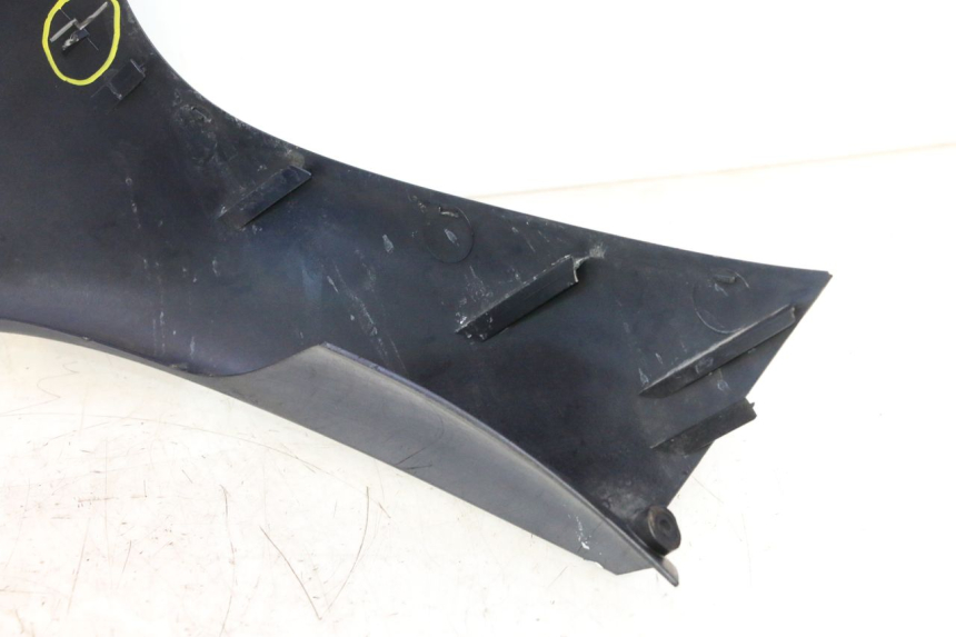 photo de FRONT PANEL YAMAHA YP MAJESTY 125 (2002 - 2006) - Product overview