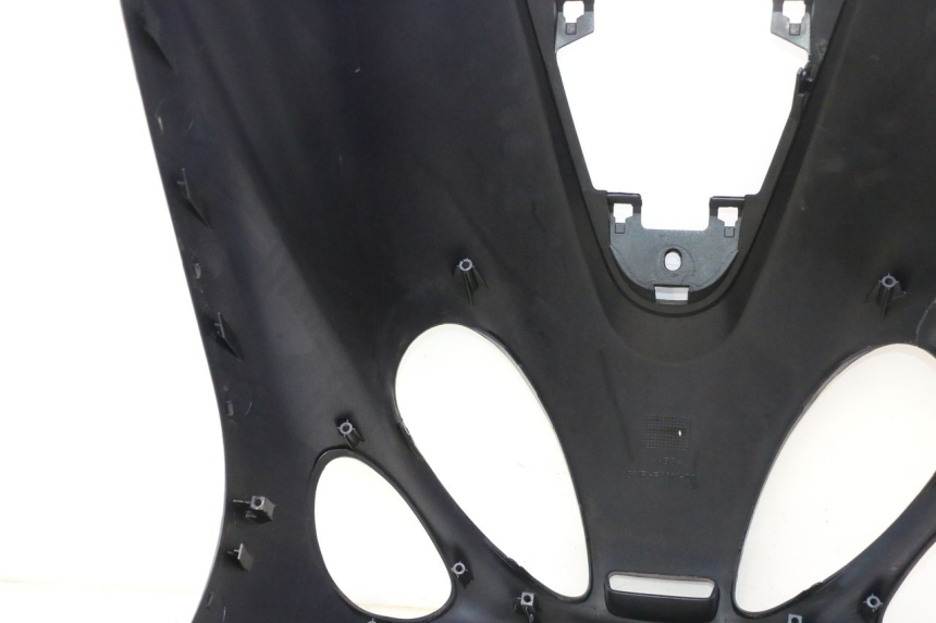 photo de FRONT PANEL YAMAHA YP MAJESTY 125 (2002 - 2006) - Markings and original references