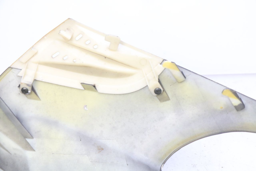 photo de FRONT FAIRING YIYING YY50QT-10 50 (2007 - 2022) - Fixing points details