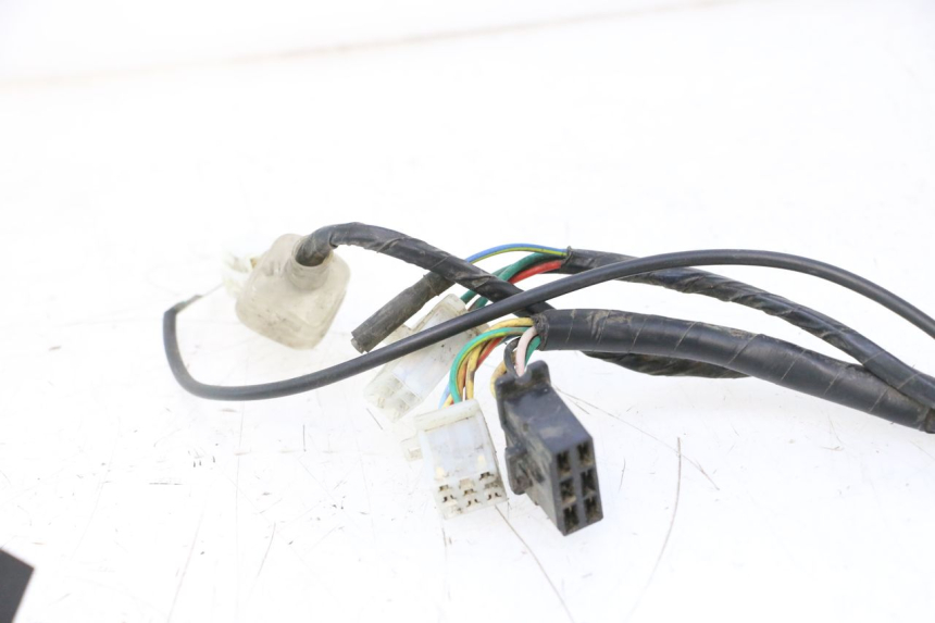 photo de WIRE HARNESS KYMCO AGILITY 4T 10" 50 (2005 - 2018) - Zoom on usage condition