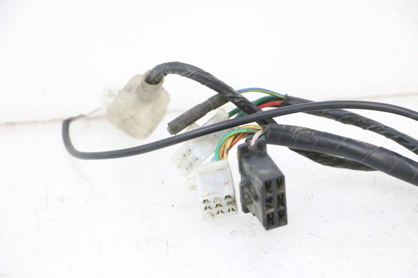 photo de WIRE HARNESS KYMCO AGILITY 4T 10" 50 (2005 - 2018) - Fixing points details