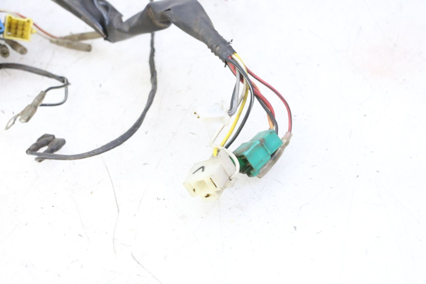 photo de Wiring harness HYOSUNG GV AQUILA 125 (2000 - 2009) - Technical close-up