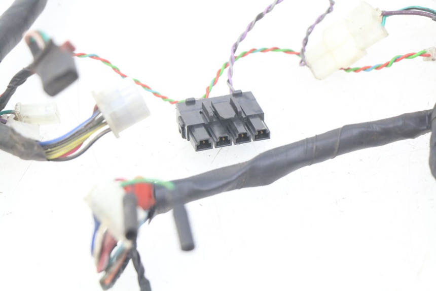 photo de WIRING HARNESS ECCITY ARTELEC 670 1 (2013 - 2017) - Surface and material condition