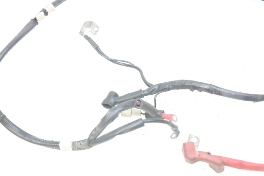 photo de BATTERY WIRING HARNESS YAMAHA X-MAX XMAX 125 (2010 - 2013) - Zoom on usage condition