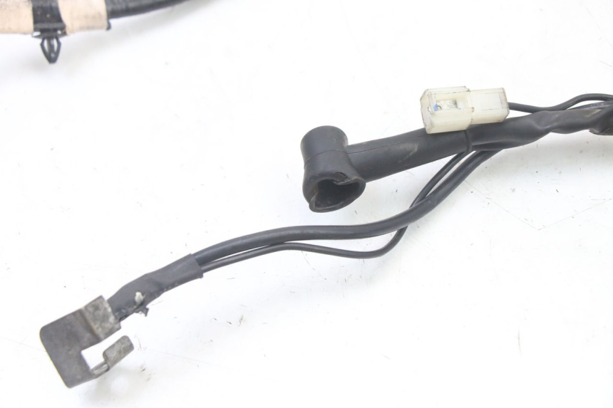 photo de BATTERY WIRING HARNESS YAMAHA X-MAX XMAX 125 (2010 - 2013) - Zoom on usage condition