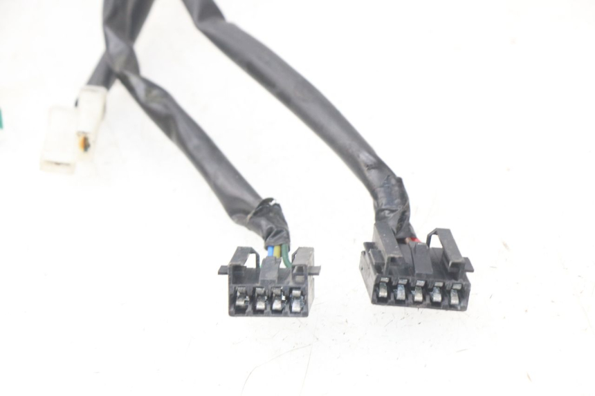 photo de WIRING HARNESS MBK BOOSTER SPIRIT 50 (2004 - 2017) - Surface and material condition