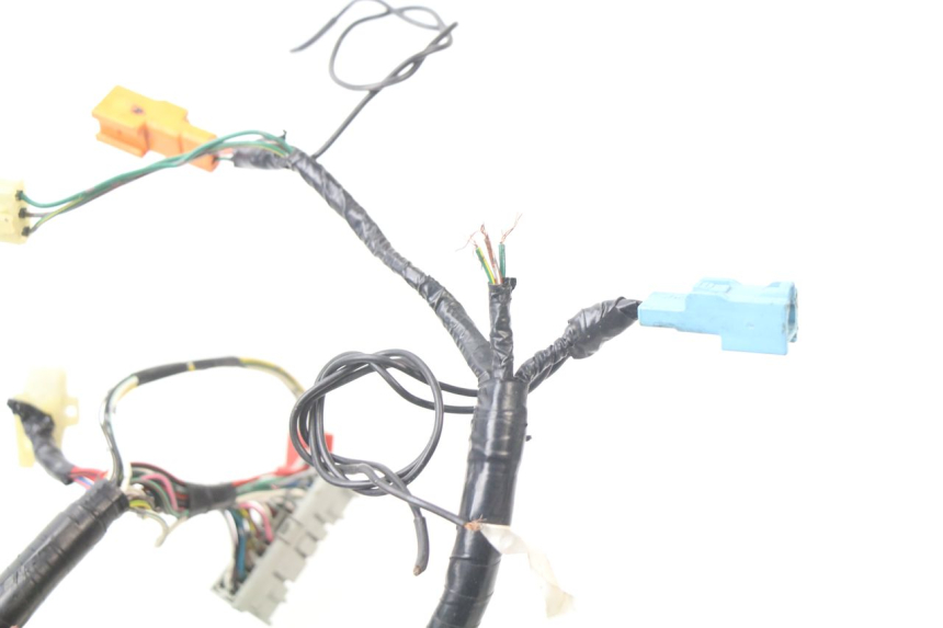 photo de WIRE HARNESS HONDA CBR 929 RR FIREBLADE 900 (2000 - 2001) - Zoom on usage condition