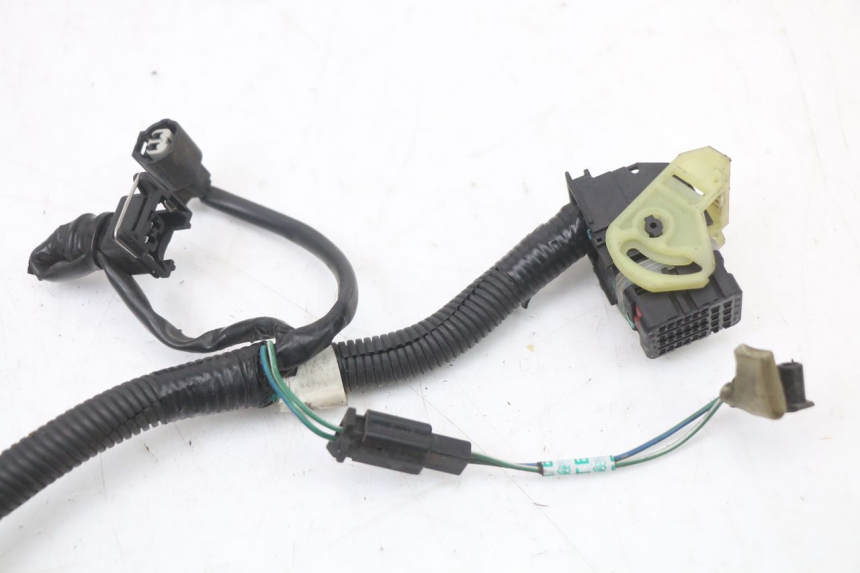 photo de WIRE HARNESS KYMCO DINK STREET ABS 125 (2011 - 2018) - Surface and material condition