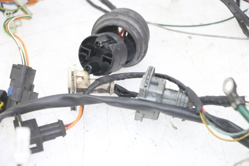 photo de WIRE HARNESS PEUGEOT ELYSTAR 125 (2002 - 2007) - Surface and material condition