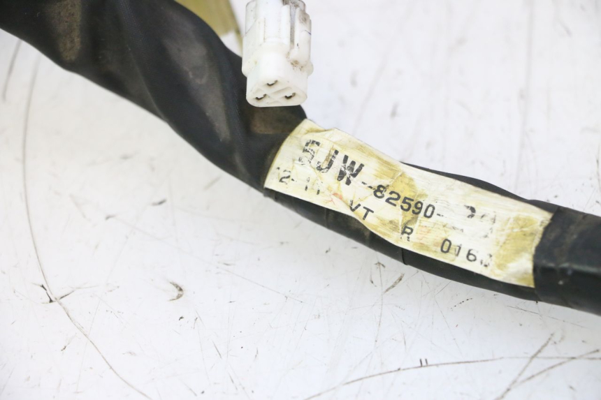 photo de WIRE HARNESS YAMAHA FJR 1300 (2001 - 2005) - Alternative perspective