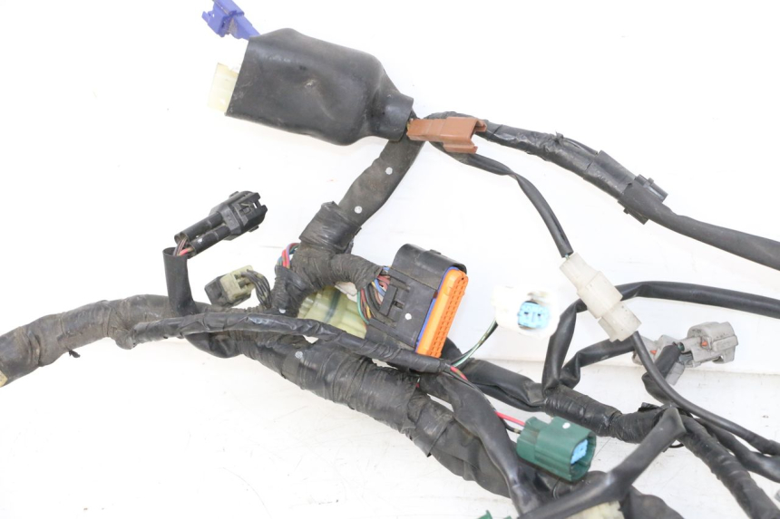 photo de WIRE HARNESS YAMAHA FZ6 FAZER S2 600 (2007 - 2011) - Additional view of the item