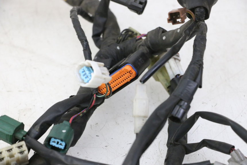 photo de WIRE HARNESS YAMAHA FZ6 FAZER S2 600 (2007 - 2011) - Zoom on usage condition