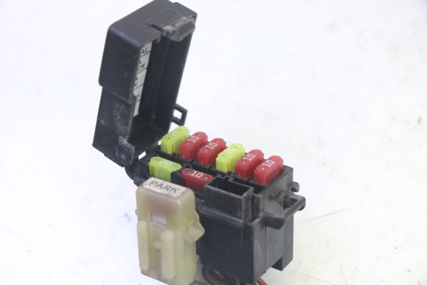 photo de WIRE HARNESS YAMAHA FZ6 N FAZER 600 (2004 - 2006) - Zoom on usage condition