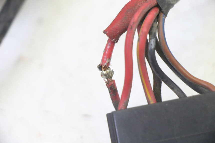 photo de WIRE HARNESS KYMCO GRAND DINK 125 (2002 - 2007) - Fixing points details