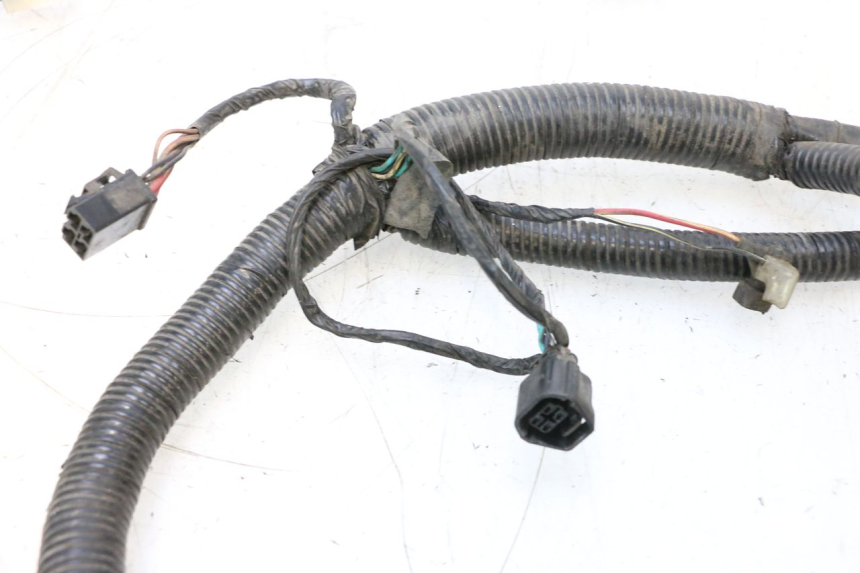 photo de WIRE HARNESS SYM GTS EVO 125 (2009 - 2013) - Alternative perspective