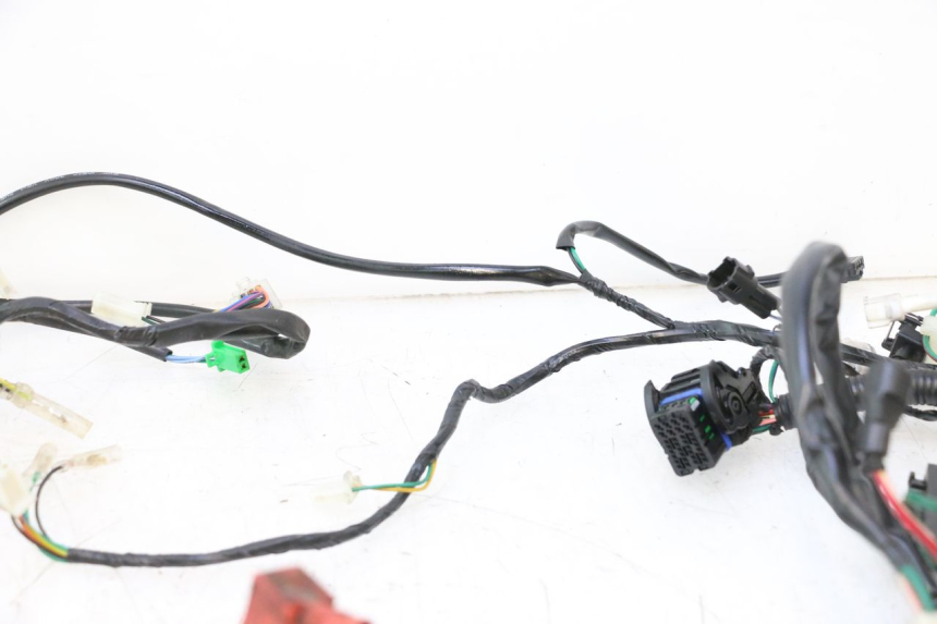 photo de WIRE HARNESS PEUGEOT KISBEE 2T 50 (2018 - 2022) - Additional view of the item