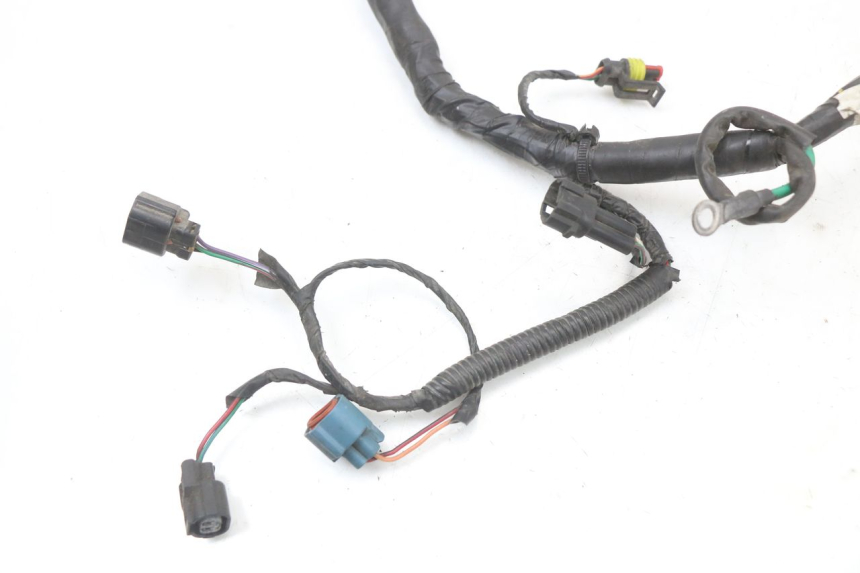 photo de WIRING HARNESS PEUGEOT KISBEE 4T 50 (2018 - 2022) - Fixing points details