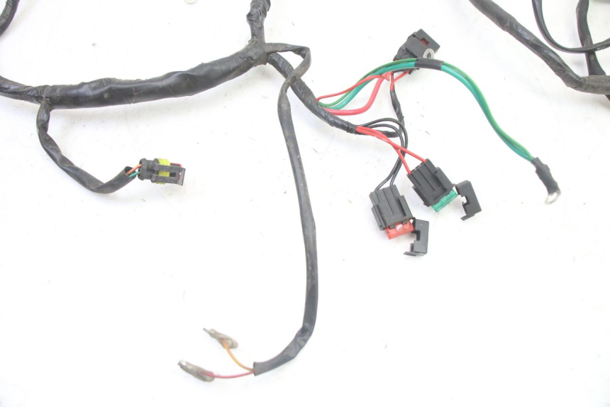 photo de WIRING HARNESS PEUGEOT KISBEE 4T 50 (2018 - 2022) - Fixing points details