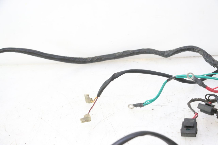 photo de WIRE HARNESS PEUGEOT KISBEE 4T 50 (2023 - 2026) - Surface and material condition