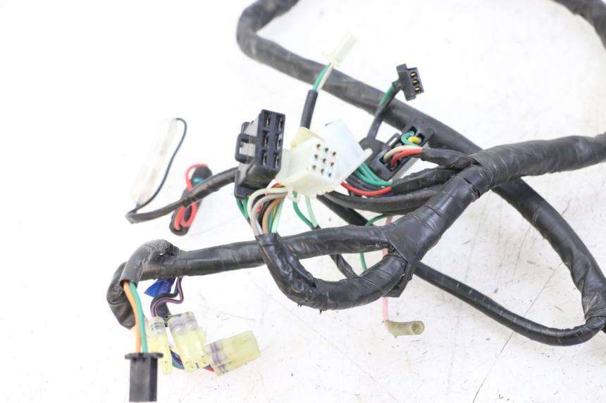 photo de WIRE HARNESS KYMCO PEOPLE S 125 (2000 - 2008) - Alternative perspective
