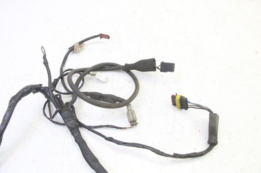 photo de WIRE HARNESS PIAGGIO LIBERTY 4T 50 (2009 - 2015) - Alternative perspective