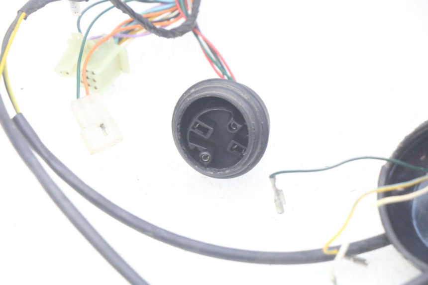 photo de WIRE HARNESS PEUGEOT LUDIX BLASTER 50 (2006 - 2014) - Alternative perspective