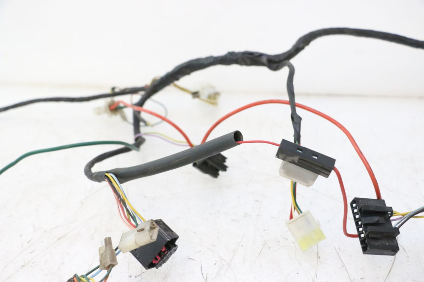 photo de WIRE HARNESS PEUGEOT LUDIX ONE 50 (2004 - 2013) - Additional view of the item