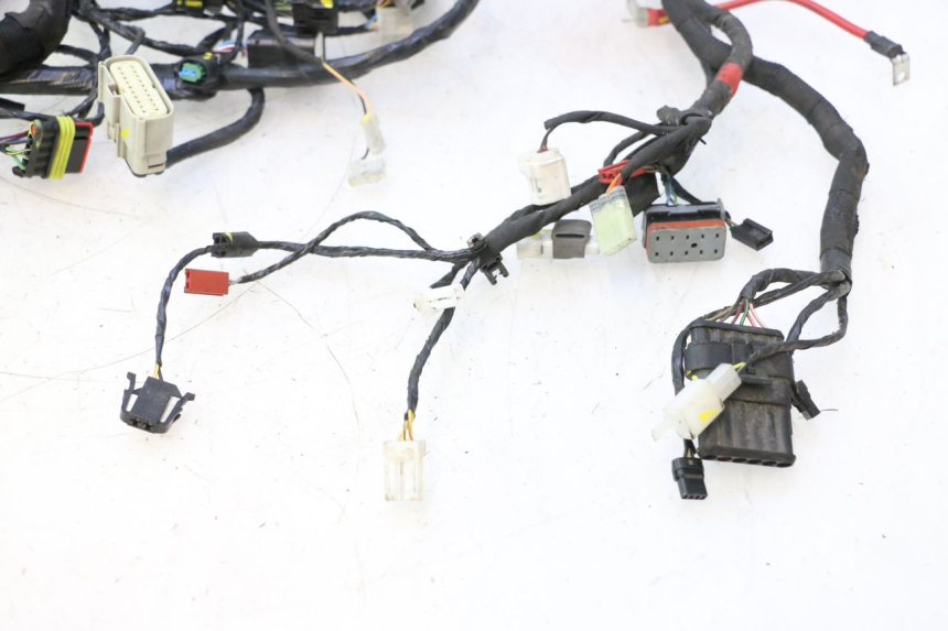 photo de WIRE HARNESS PIAGGIO MP3 HPE 530 (2022 - 2026) - Component zoom