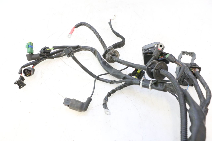 photo de WIRE HARNESS PIAGGIO MP3 HPE 530 (2022 - 2026) - Product overview