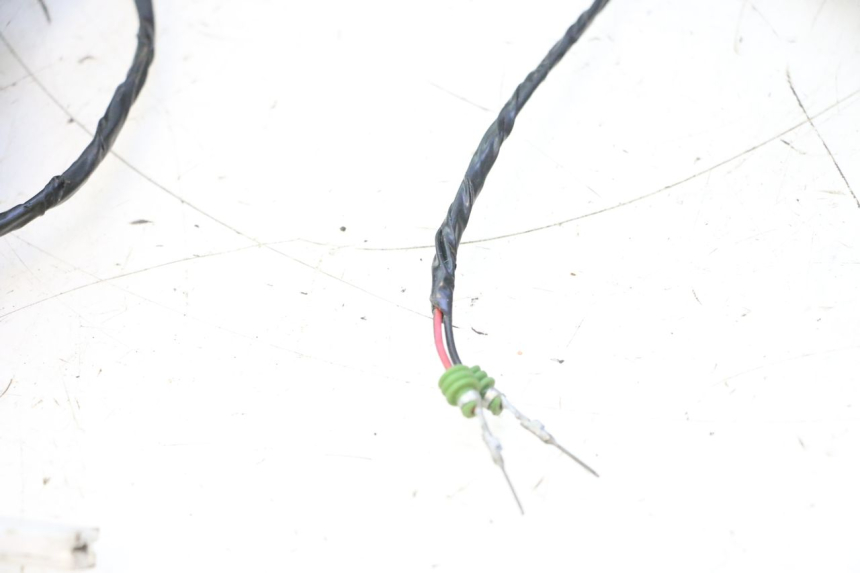 photo de WIRE HARNESS PIAGGIO MP3 HPE 530 (2022 - 2026) - Fixing points details
