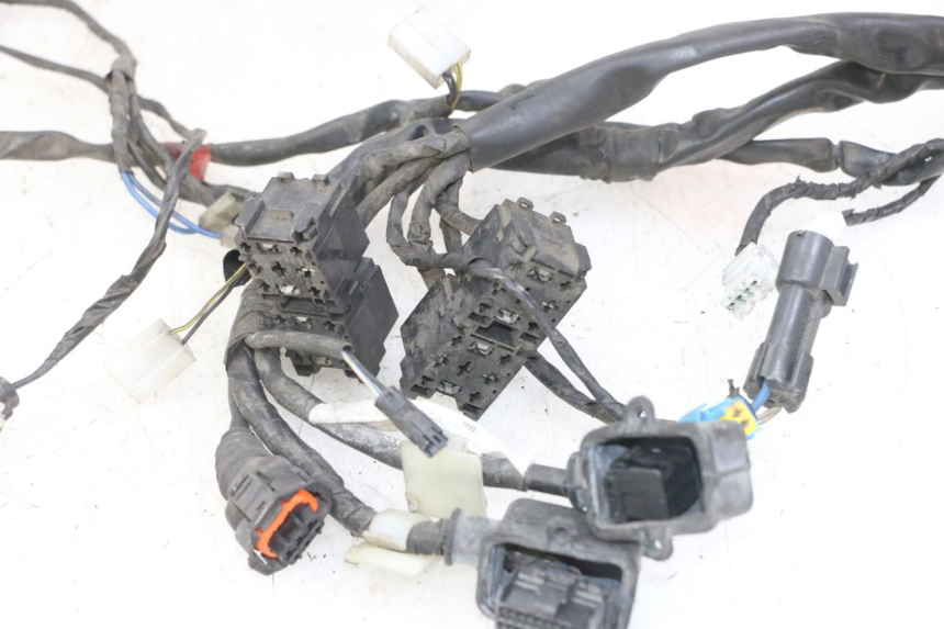 photo de WIRE HARNESS PIAGGIO MP3 LT 400 (2007 - 2012) - Additional view of the item