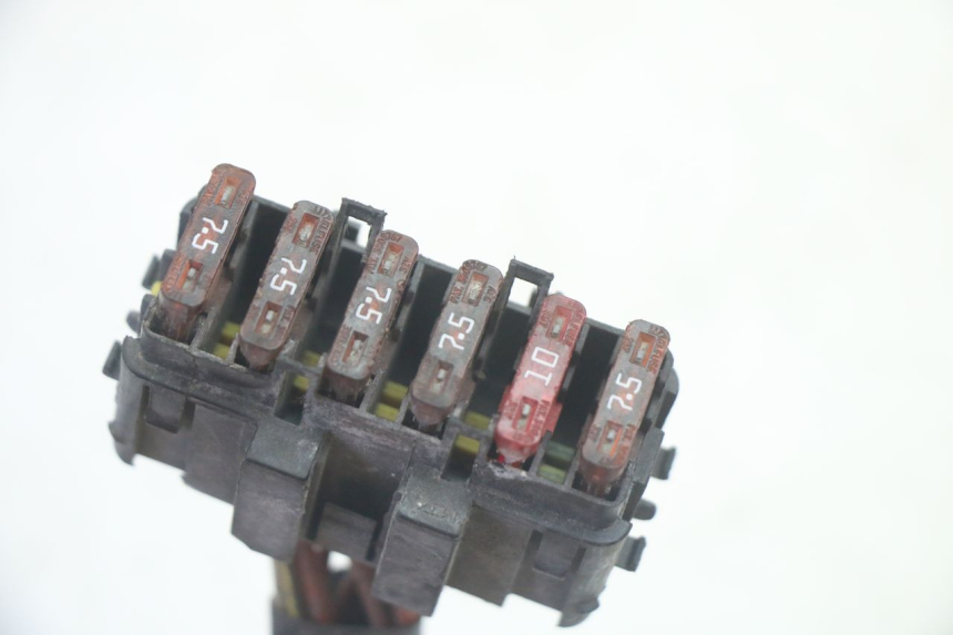 photo de WIRE HARNESS PIAGGIO MP3 LT 400 (2007 - 2012) - Zoom on usage condition