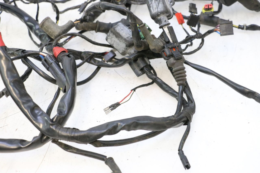 photo de WIRE HARNESS PIAGGIO MP3 LT 400 (2007 - 2012) - Additional view of the item
