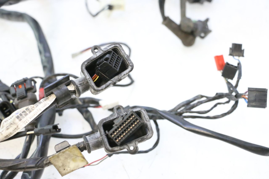 photo de WIRE HARNESS PIAGGIO MP3 LT 400 (2007 - 2012) - Markings and original references