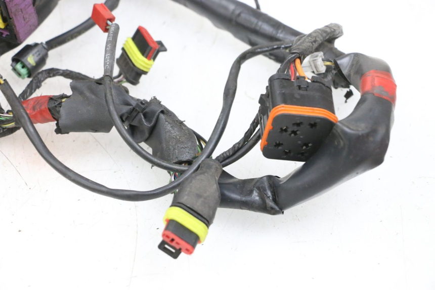 photo de WIRE HARNESS PIAGGIO MP3 500 (2016 - 2018) - Additional view of the item