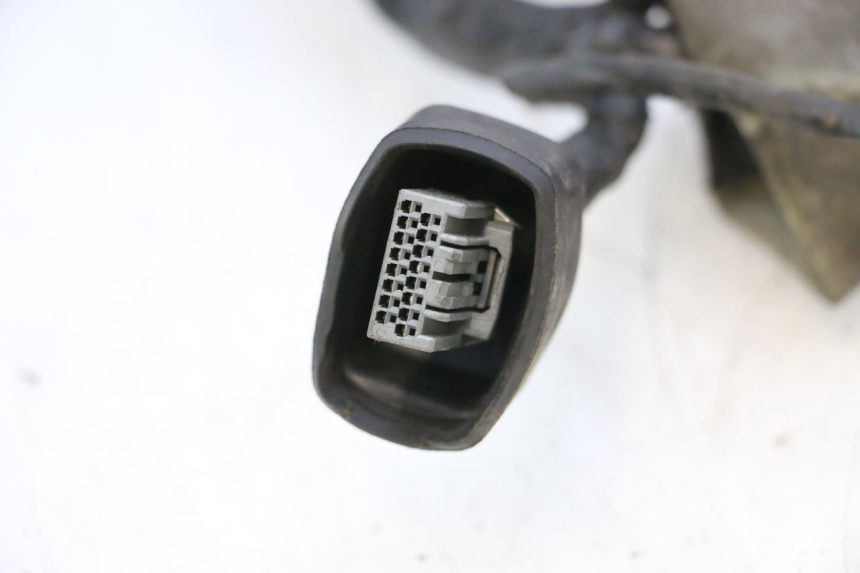 photo de WIRE HARNESS HONDA PCX (JF57/JF64) 125 (2014 - 2018) - Focus on structure