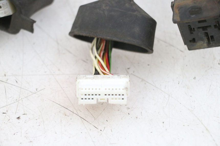 photo de WIRE HARNESS PEUGEOT ELYSTAR 125 (2002 - 2007) - Additional view of the item