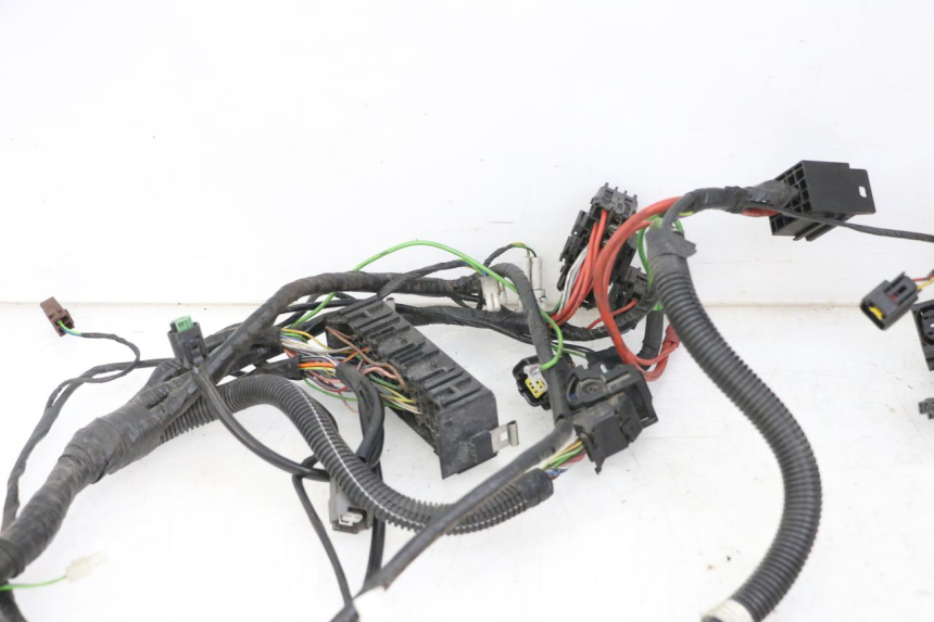 photo de WIRE HARNESS PEUGEOT SATELIS 125 (2013 - 2018) - Additional view of the item