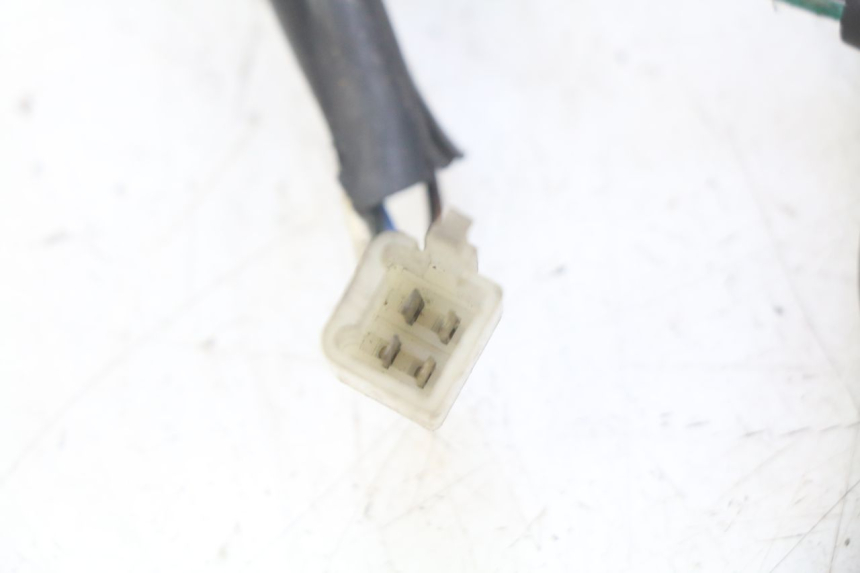 photo de HEADLIGHT HARNESS HONDA FES PANTHEON 125 (2003 - 2007) - Component detail