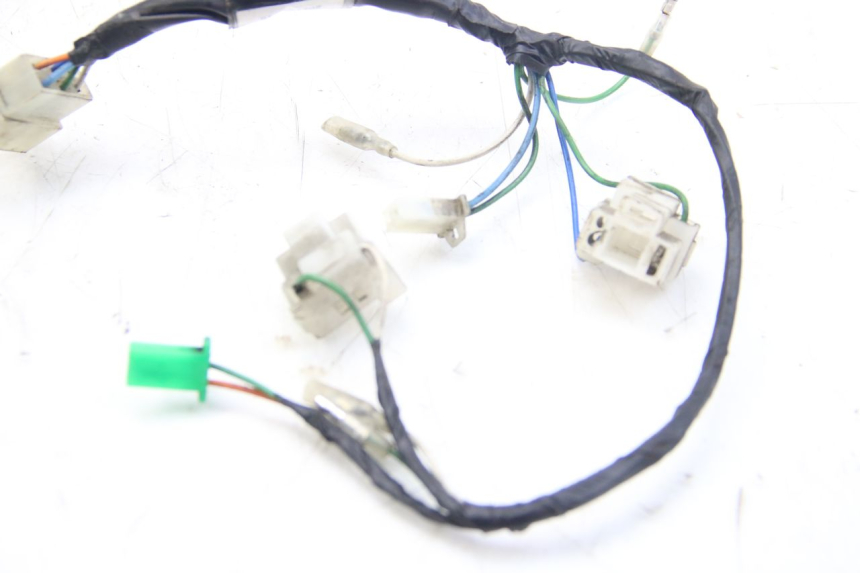 photo de HEADLIGHT HARNESS SYM JET 14 4T 50 (2018 - 2022) - Zoom on usage condition