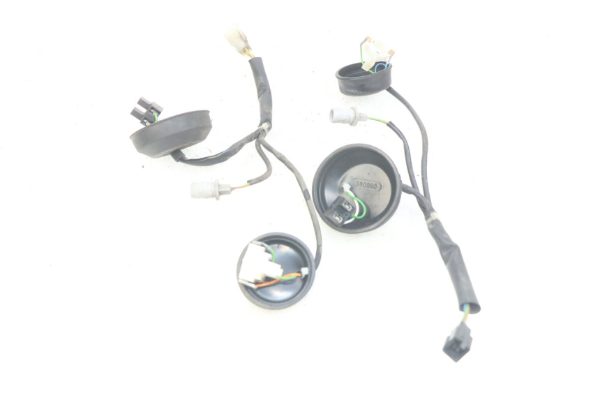 photo de HEADLIGHT HARNESS PEUGEOT SATELIS 125 (2010 - 2012) - Technical close-up