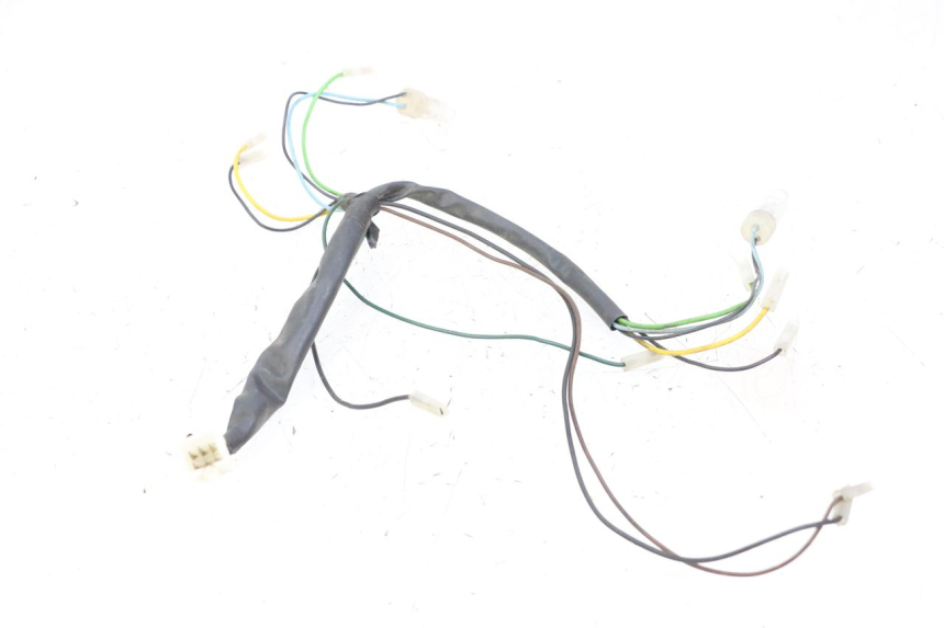 photo de HEADLIGHT WIRE HARNESS YAMAHA YP MAJESTY 125 (2002 - 2006) - Alternative perspective