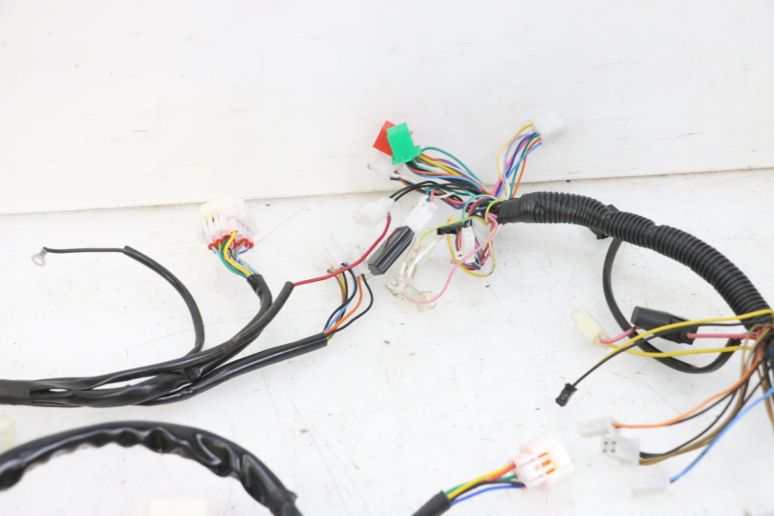 photo de WIRE HARNESS EFUN PUSA 1 - Alternative perspective