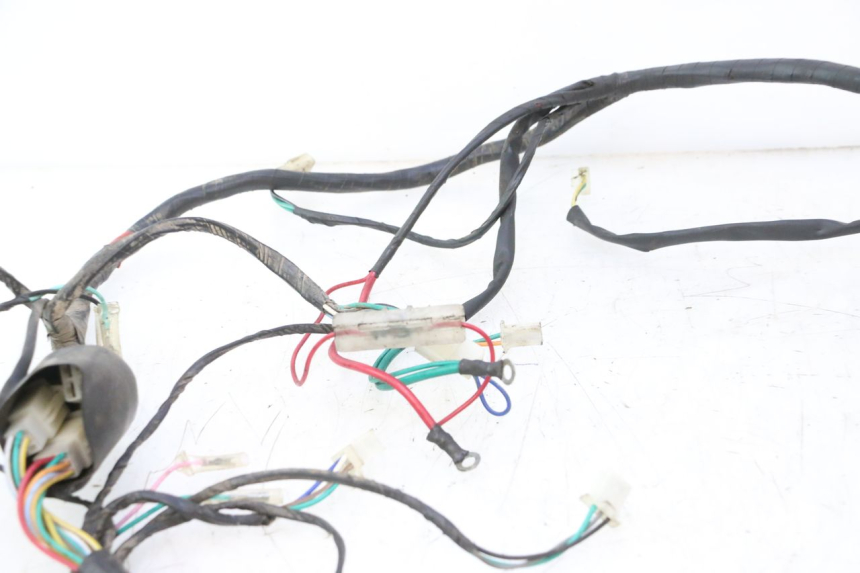 photo de WIRE HARNESS RAZZO QTR 50 (2011 - 2018) - Surface and material condition