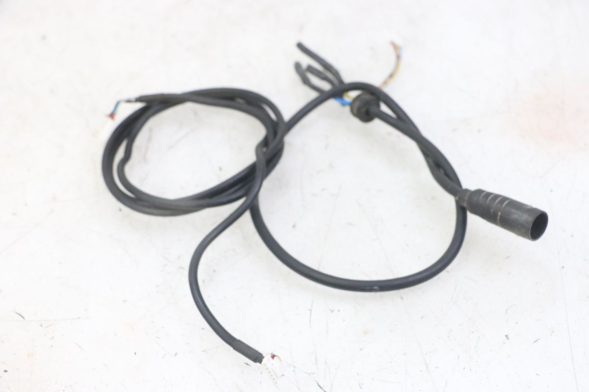 photo de WIRE HARNESS PUNK ELECTRIC RIDER 1 - Zoom on usage condition