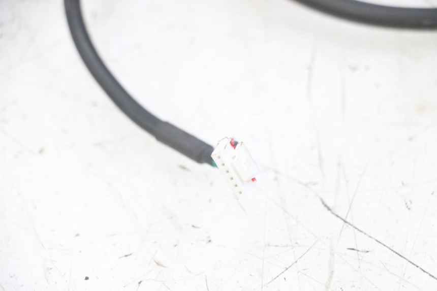 photo de WIRE HARNESS PUNK ELECTRIC RIDER 1 - Alternative perspective