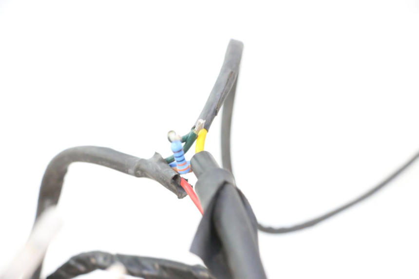 photo de WIRE HARNESS HARLEY DAVIDSON ROAD GLIDE FLTRXSE 1920 (2018 - 2022) - High-resolution close-up