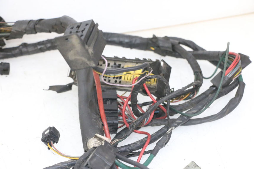 photo de WIRE HARNESS PEUGEOT SATELIS COMPRESSOR K15 125 (2006 - 2009) - Component zoom