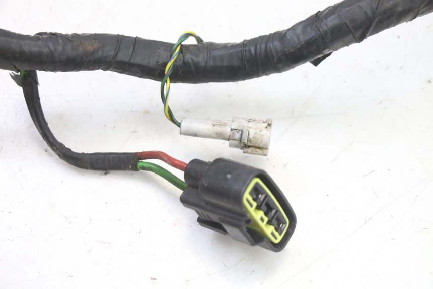 photo de WIRE HARNESS PEUGEOT SATELIS 125 (2013 - 2018) - Surface and material condition