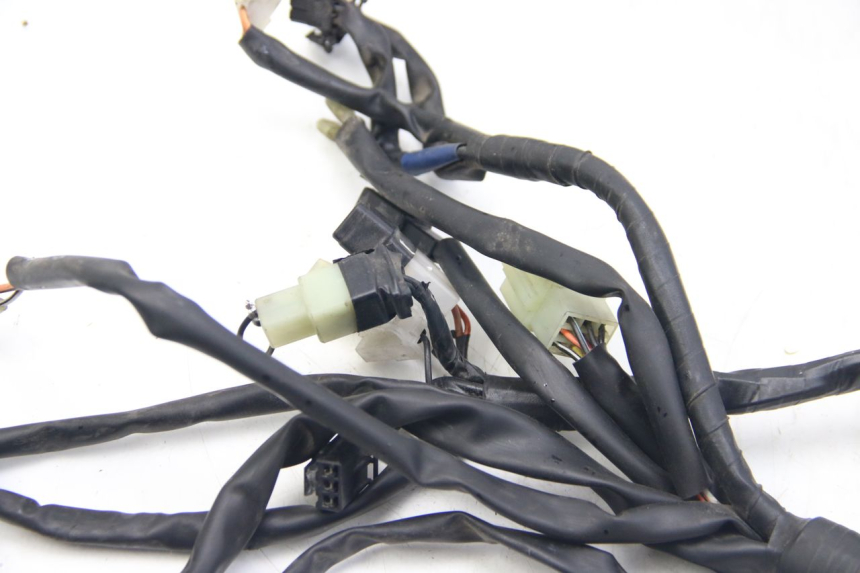 photo de WIRING HARNESS SUZUKI SIXTEEN 125 (2008 - 2010) - Technical close-up
